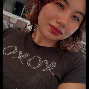 Model - Nova Allen natural