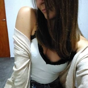 Model - Isis Sensual