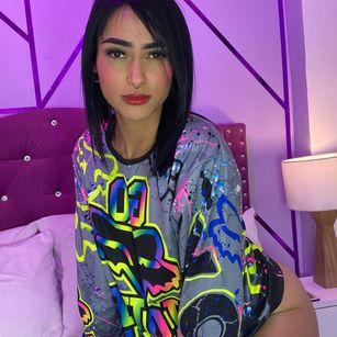 Model - Elisa Peters sexy