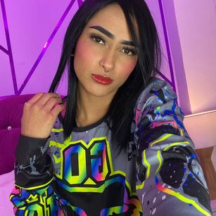 Model - Elisa Peters toys