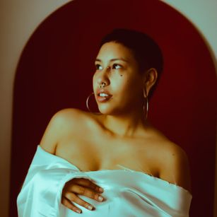 Model - RebbekaBhons latina