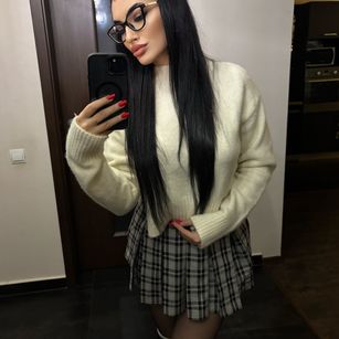 Model - Celine fastresponse