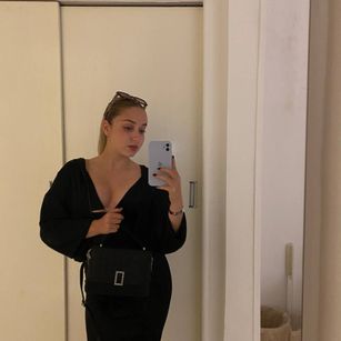 Model - Annie girlfriend