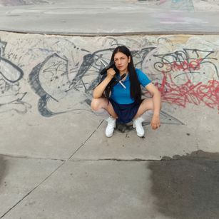 Model - Ratienterciopelo bondage