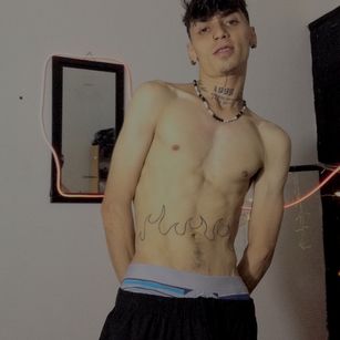 Model - Alejandro_max slave