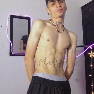 Model - Alejandro_max summise