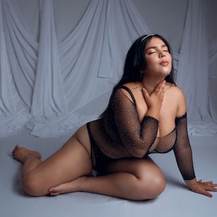 Model - BigBoobsGirl anal