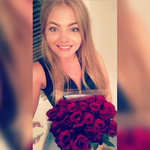 Model - DanaFree Dana