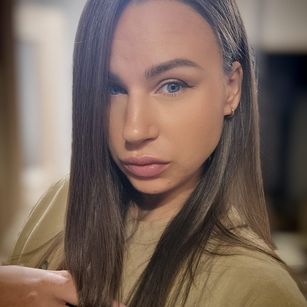 Model - Melissa May SweetSinner3 smile