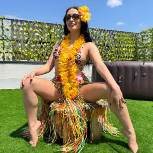 Model - VictoriaLane heels