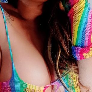 Model - SamanthaTS Ass