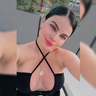 Model - PamellaSweet PRETTY