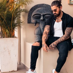 Model - Mateo Valentine bigcock