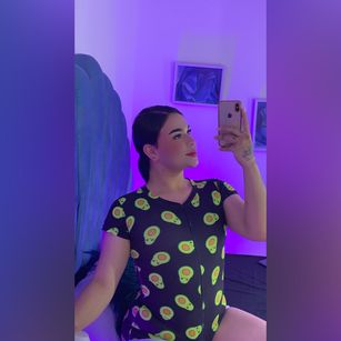 Model - Jenn Black blowjob