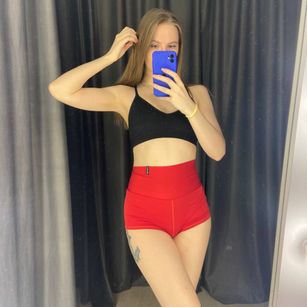 Model - Eva_Heaven pantyhose