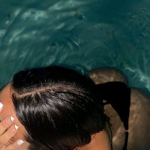 Model - Lovequinn Young