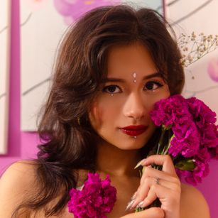 Model - VenusOlympus dildo