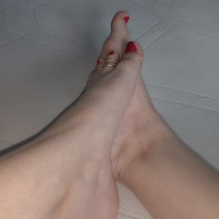 Model - FindomLian domina