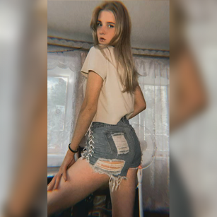 Model - Selien Goodgirl