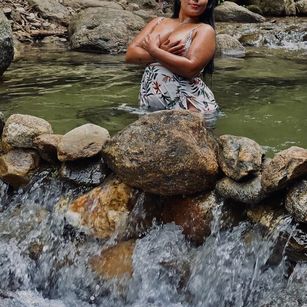 Model - Kiana Cream colombiana