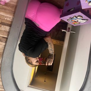 Model - Amber Hudson skinny