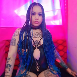 Model - karol y tristanne couple