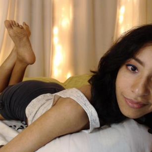 Model - Lyra Nox Vintage