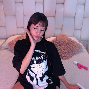 Model - LilithStars pussy