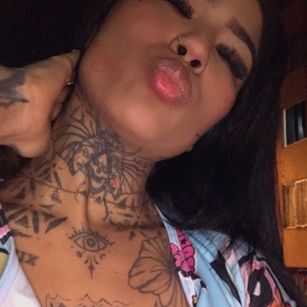 Model - EmilieLake Taboo