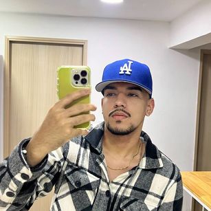 Model - Nico Angell feet