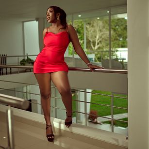 Model - KHOHE STEELE interesting