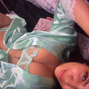 Model - Stacy Cherrys feets