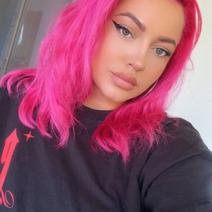 Model - FoxySerena blowjob