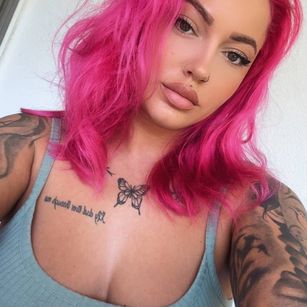 Model - FoxySerena bigass