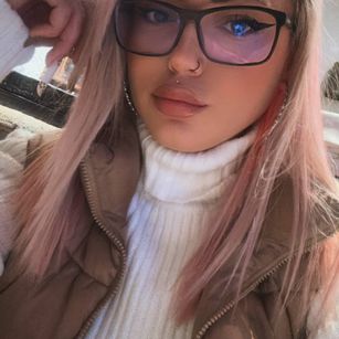 Model - FoxySerena squirt