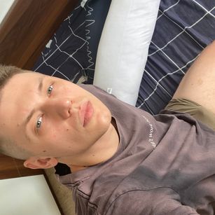 Model - Sasha Pines cum