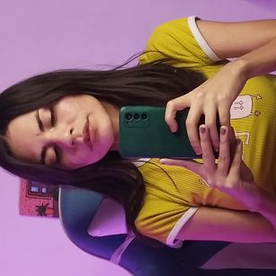 Model - call me bluee ass