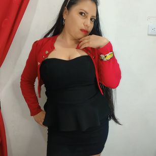 Model - GisellHot cum