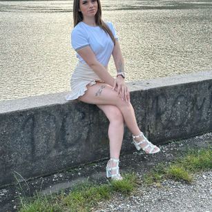 Model - ClarissaMorales teen