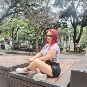 Model - Juliah Belle BBW