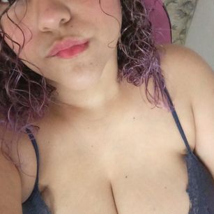 Model - lolyluz conexiones