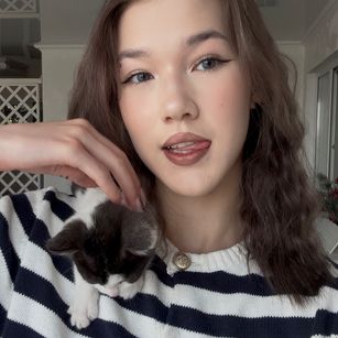 Model - domii_lil virtual