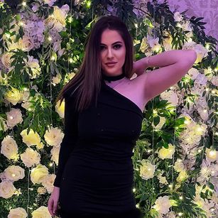 Model - EvaZayn analtoys