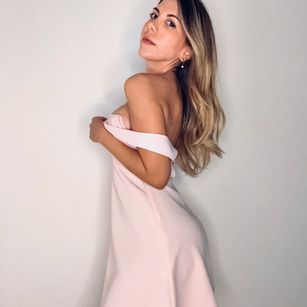 Model - Sophiebenett joi