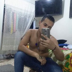 Model - Julian Flame sexy