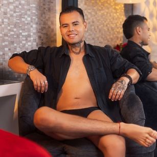 Model - Julian Flame sexy