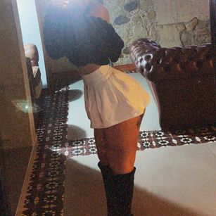 Model - Coral Jones joi