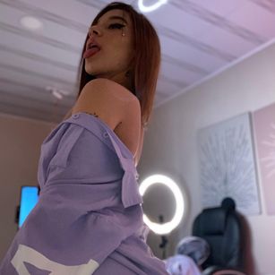 Model - Coral Jones cei