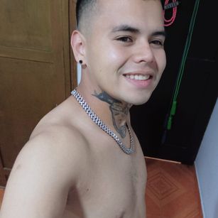 Model - Julian Flame sexy