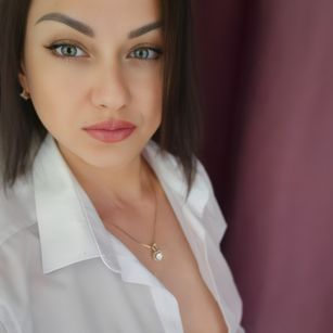 Model - Mrs. AnnaGrey fastresponse